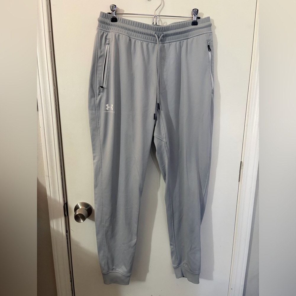 Men’s Large Under Armour Light Gray Athletic Sweatpants Tote9